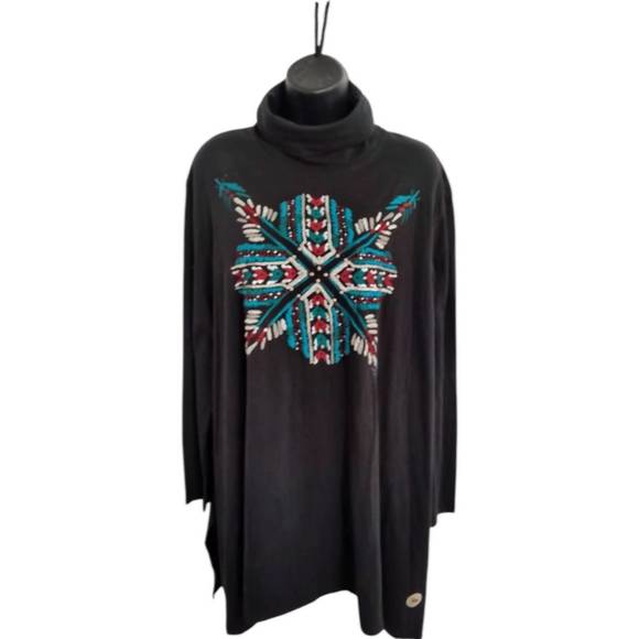 NEW DOUBLE D RANCH women's travers and traders rodeo sweater in black